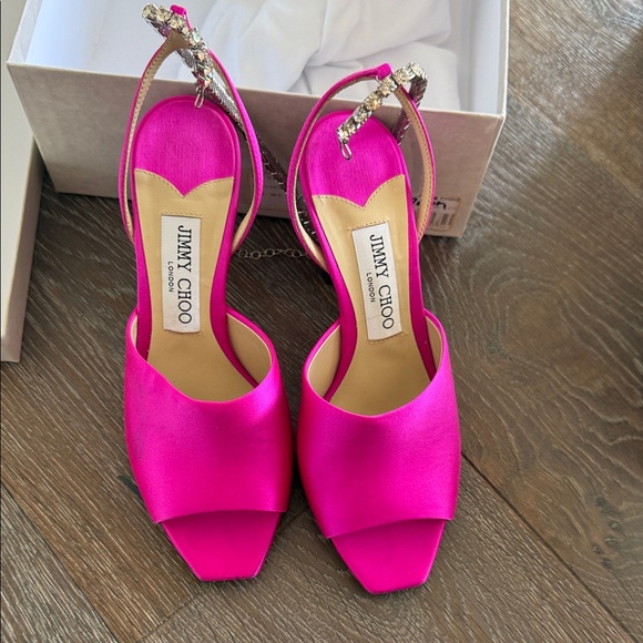 Jimmy Choo Fuchsia Satin Heels - Picture 1 of 4